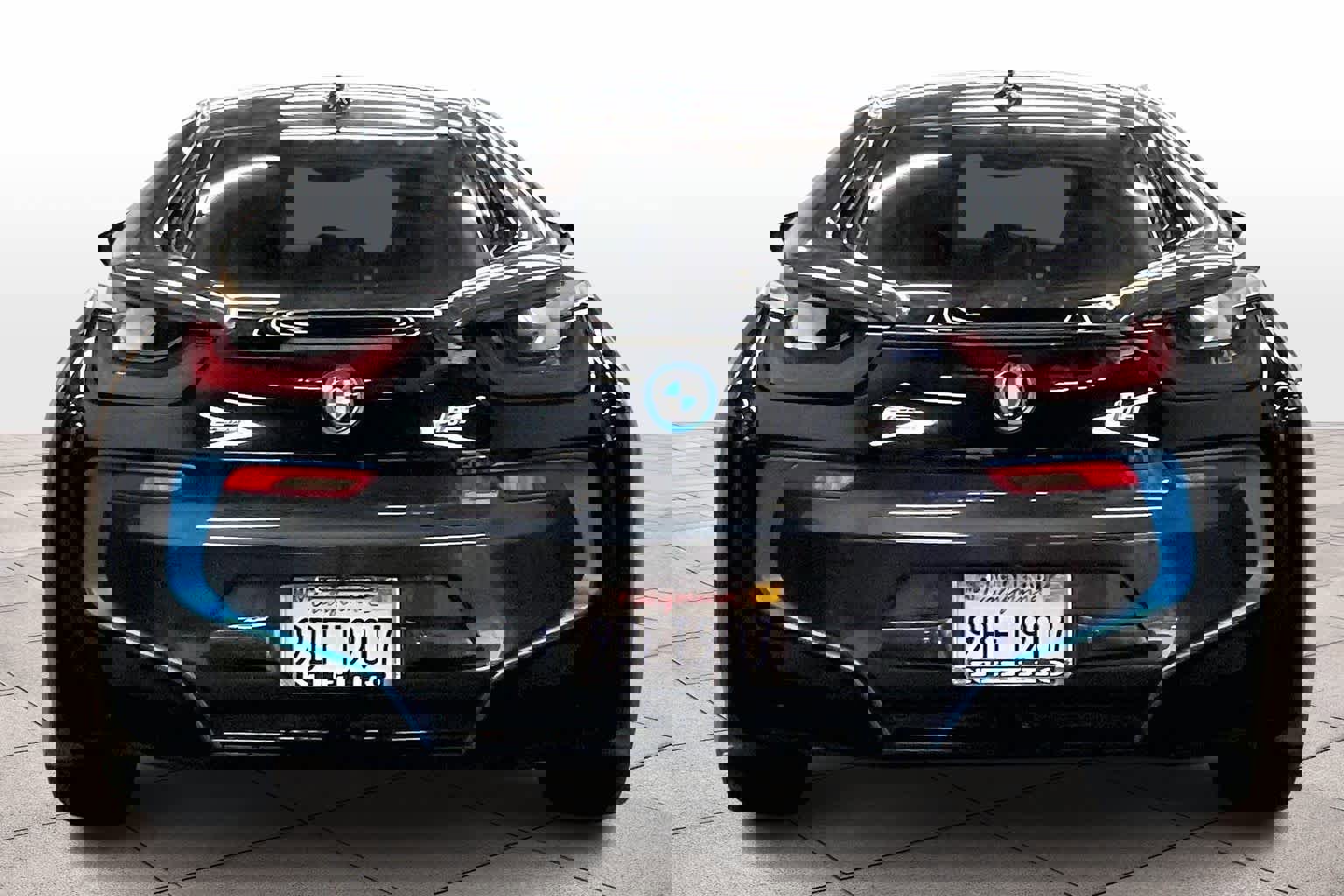 Used 2019 BMW i8 Coupe image 7