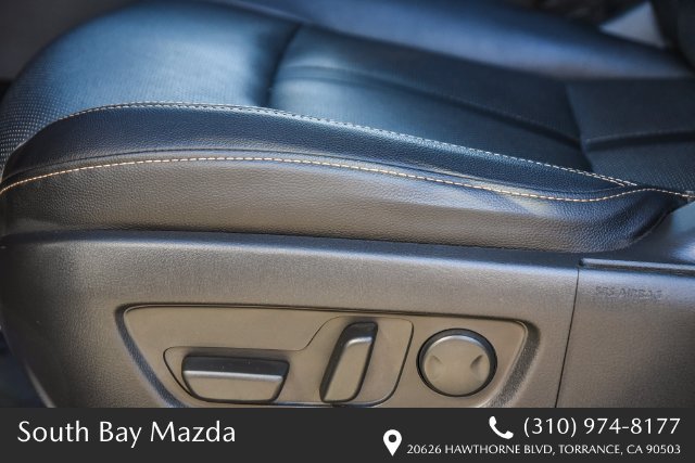 Certified 2024 MAZDA CX-90 Plug-In Hybrid w/ Preferred AWD/4WD image 23