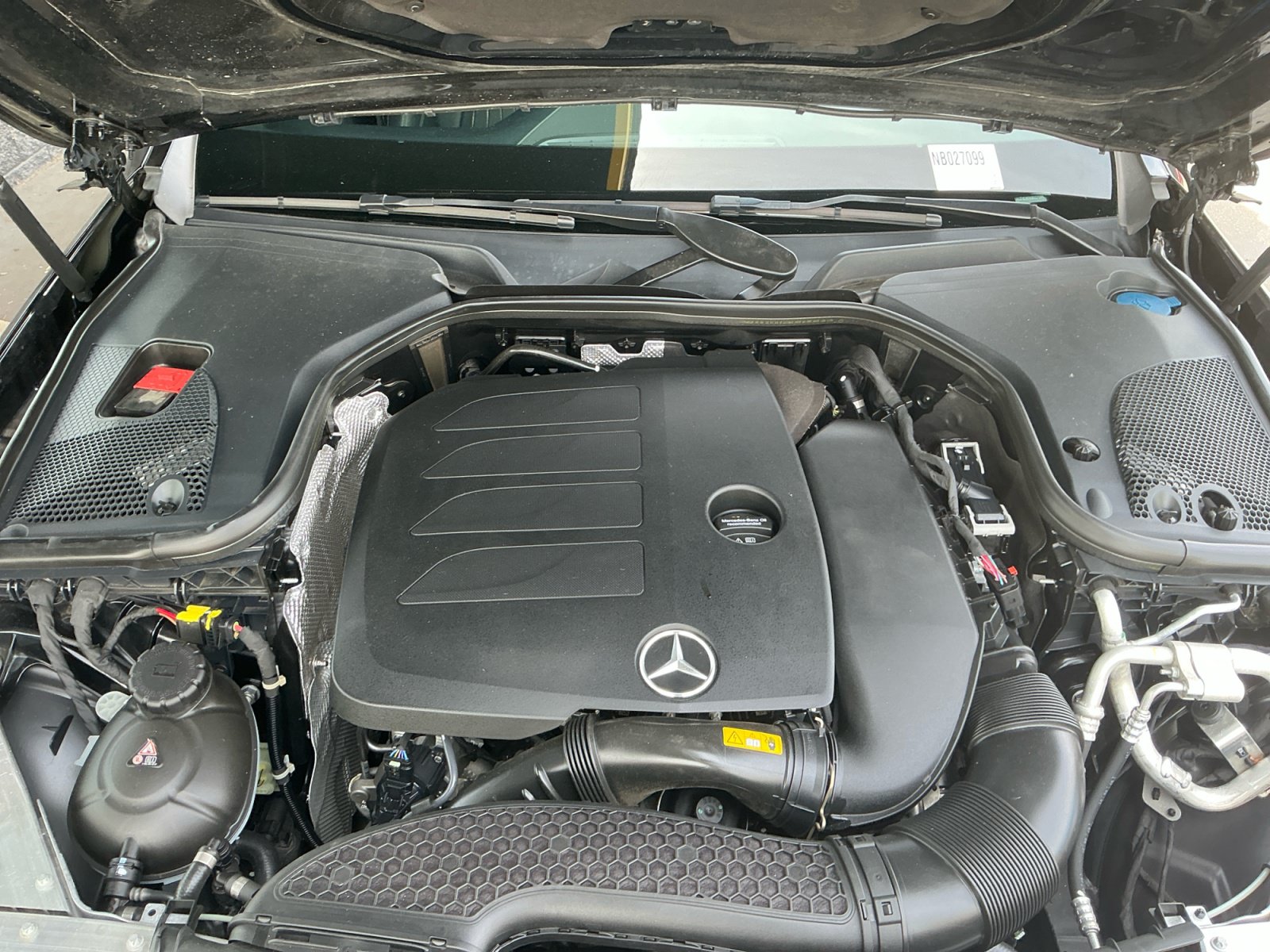 Used 2022 Mercedes-Benz E 350 Sedan w/ AMG Line Exterior image 20