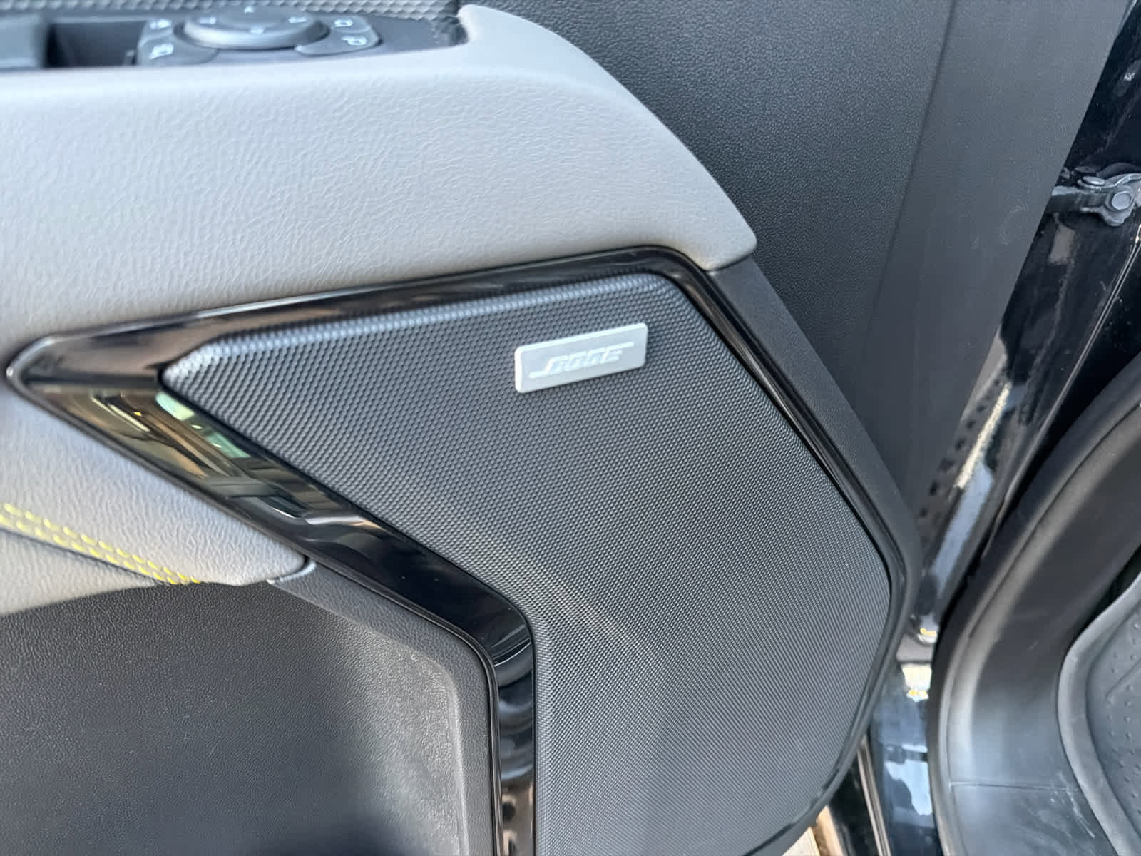 Used 2022 Chevrolet Silverado 1500 ZR2 w/ Technology Package image 28