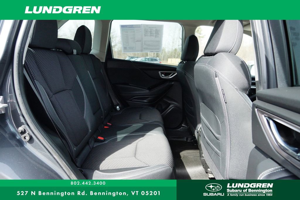 Used 2023 Subaru Forester Premium image 32
