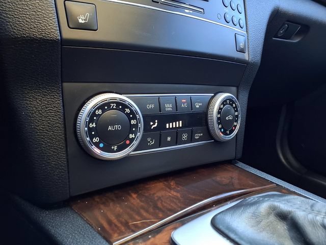 Used 2010 Mercedes-Benz GLK 350 4MATIC image 16