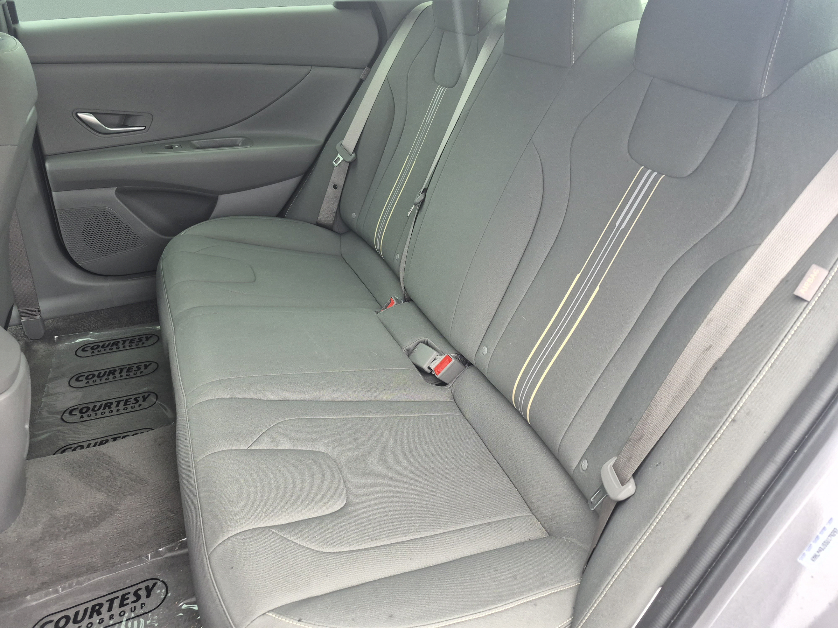 Certified 2025 Hyundai Elantra Hybrid w/ Cargo Package FWD image 16