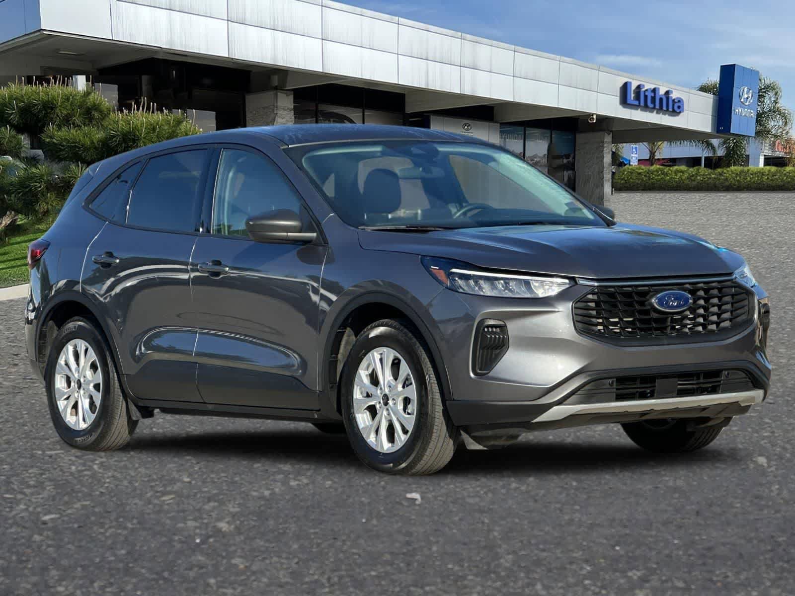 Used 2025 Ford Escape Active image 10