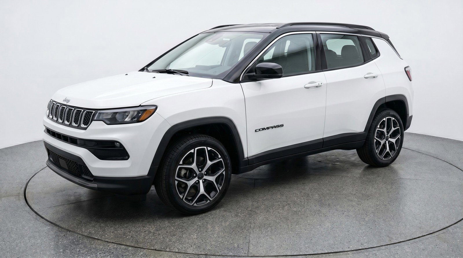 Used 2025 Jeep Compass Limited AWD/4WD image 3