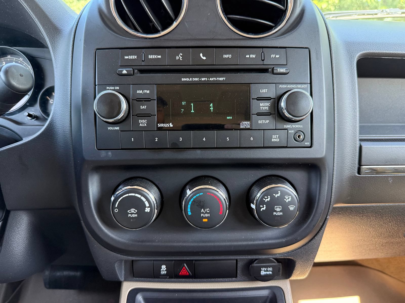 Used 2016 Jeep Patriot Sport w/ Power Value Group FWD image 26