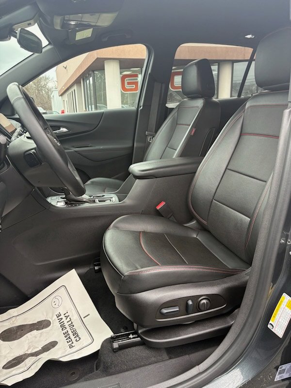 Used 2023 Chevrolet Equinox RS w/ RS Leather Package AWD/4WD image 14
