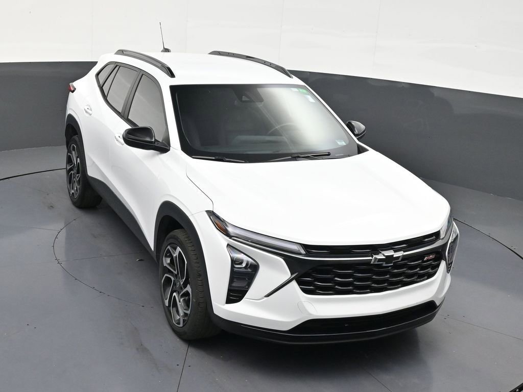 Used 2024 Chevrolet Trax RS image 18