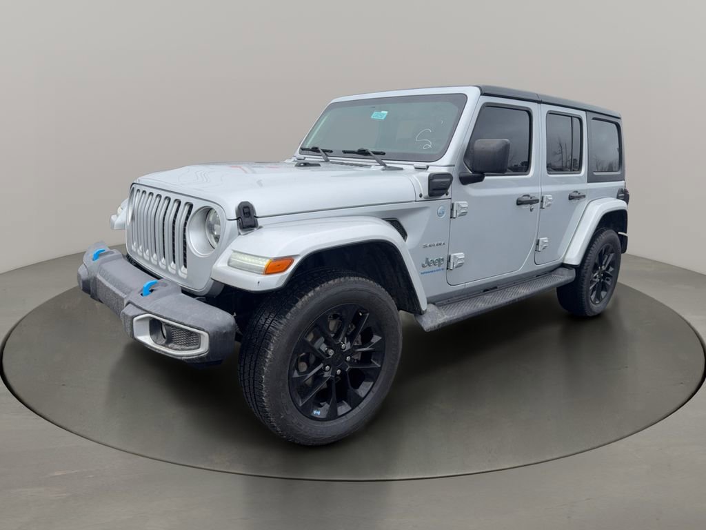 Used 2023 Jeep Wrangler Unlimited Sahara image 3