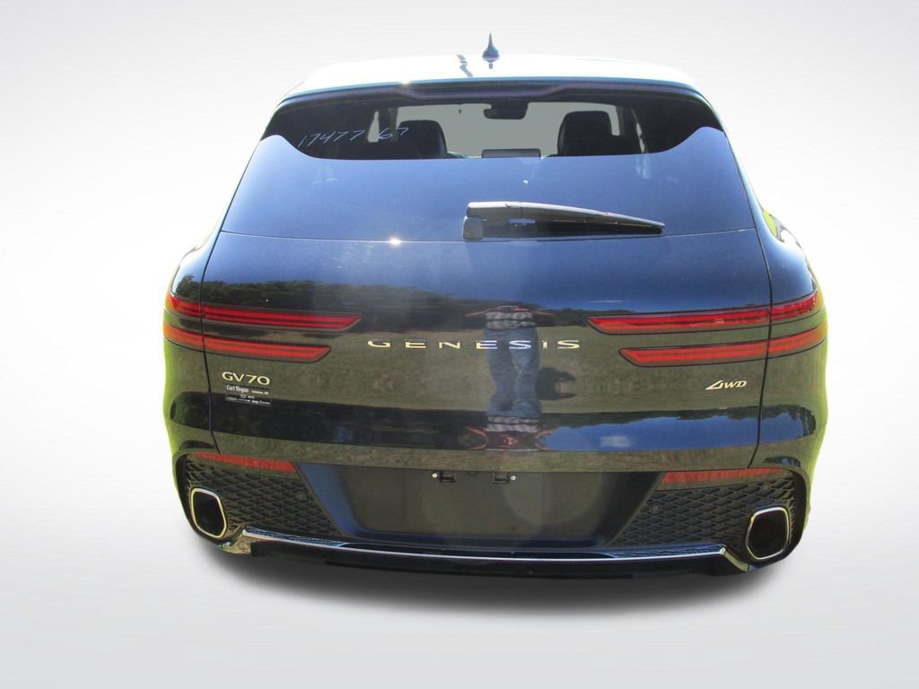 Used 2025 Genesis GV70 2.5T AWD/4WD image 10