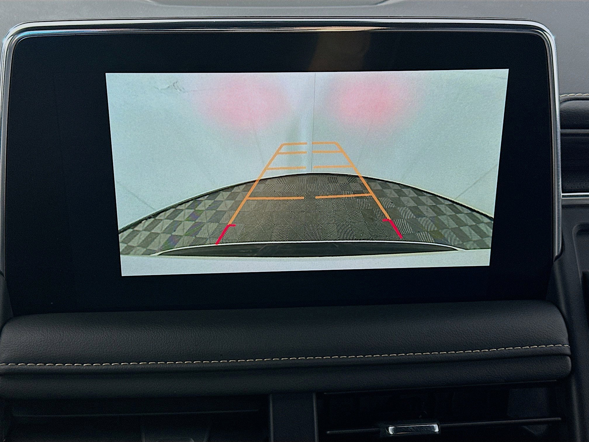 Used 2024 GMC Yukon SLT image 23