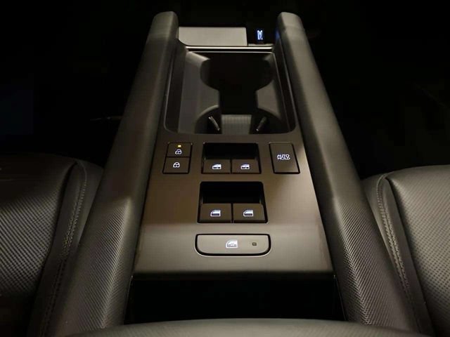 Used 2025 Hyundai Ioniq 6 SEL RWD image 56