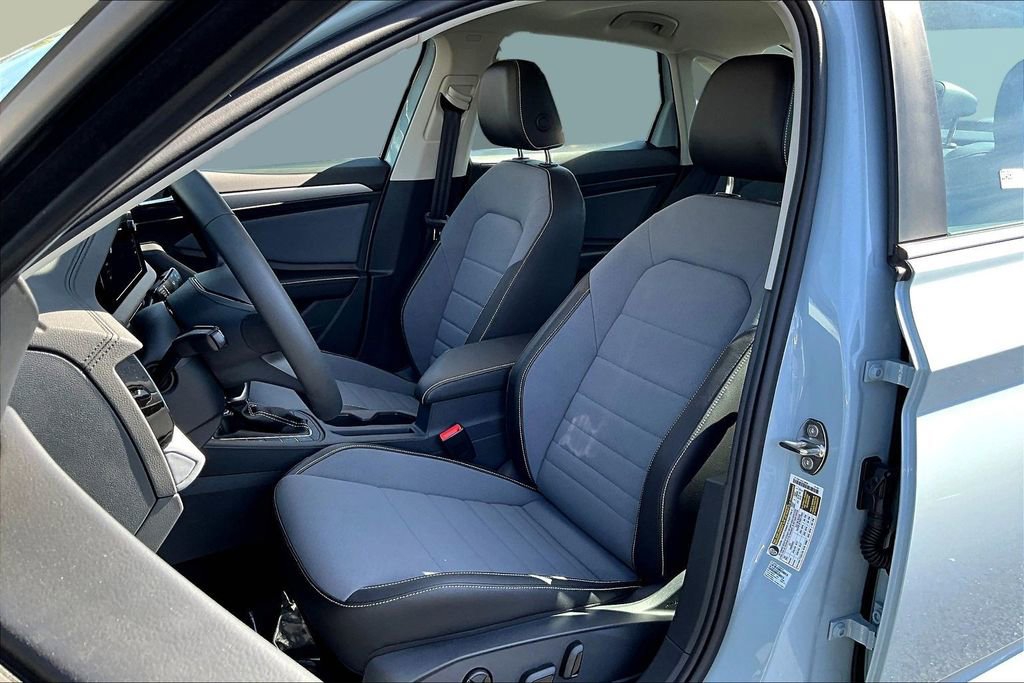 New 2026 Volkswagen Jetta SE image 19