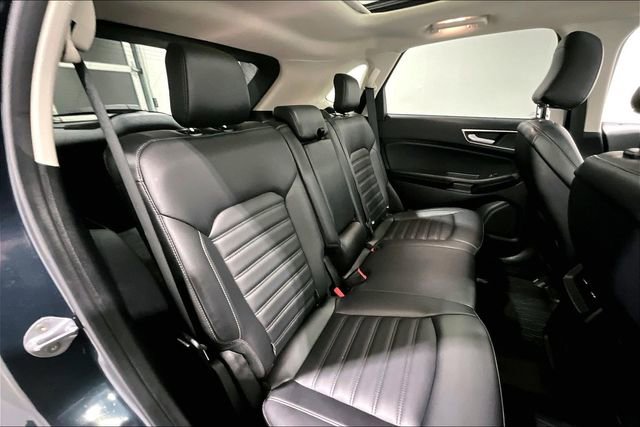 Used 2024 Ford Edge SEL w/ Convenience Package image 25