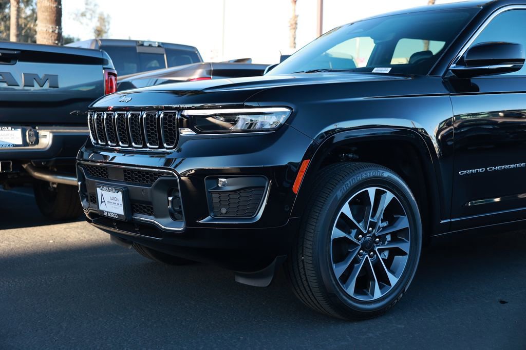 New 2025 Jeep Grand Cherokee L Overland image 7