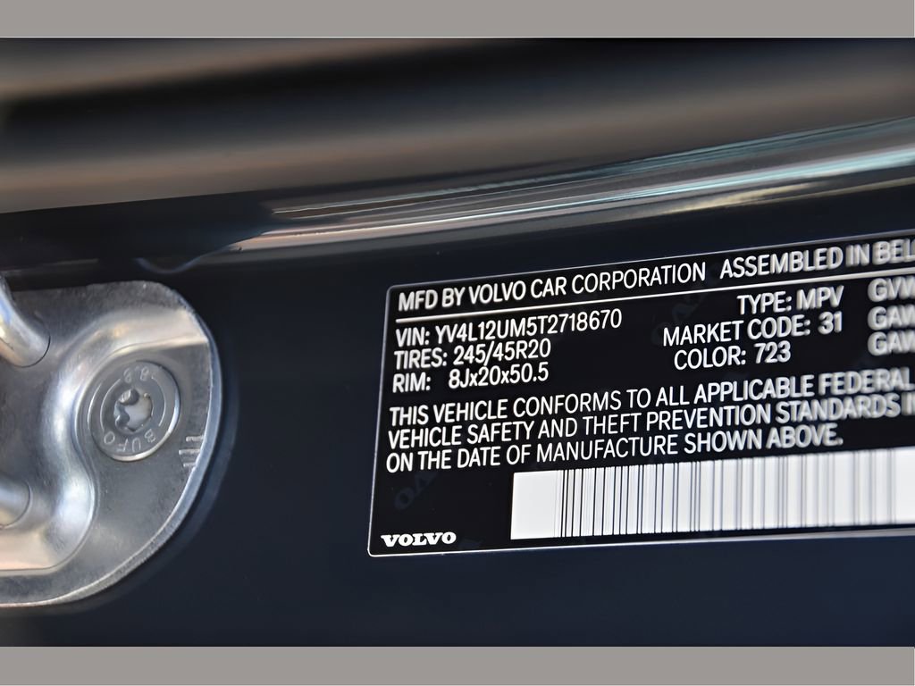 New 2026 Volvo XC40 B5 Ultra w/ Protection Package Premier image 34