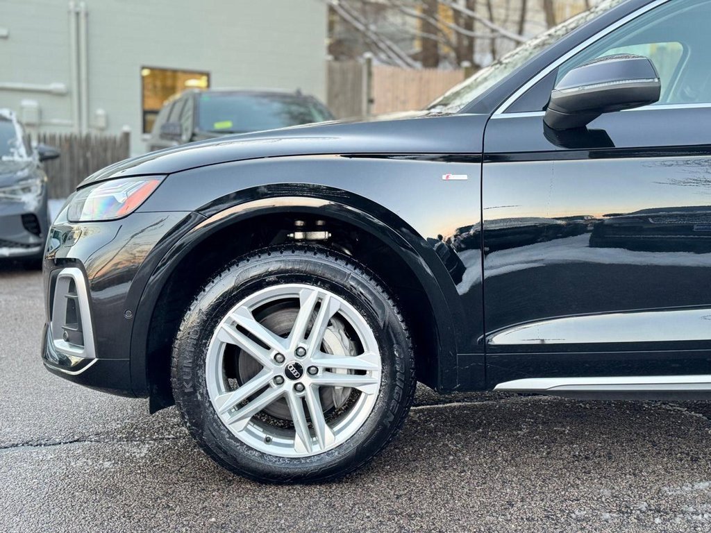 Used 2024 Audi Q5 e Prestige w/ Prestige Package image 10