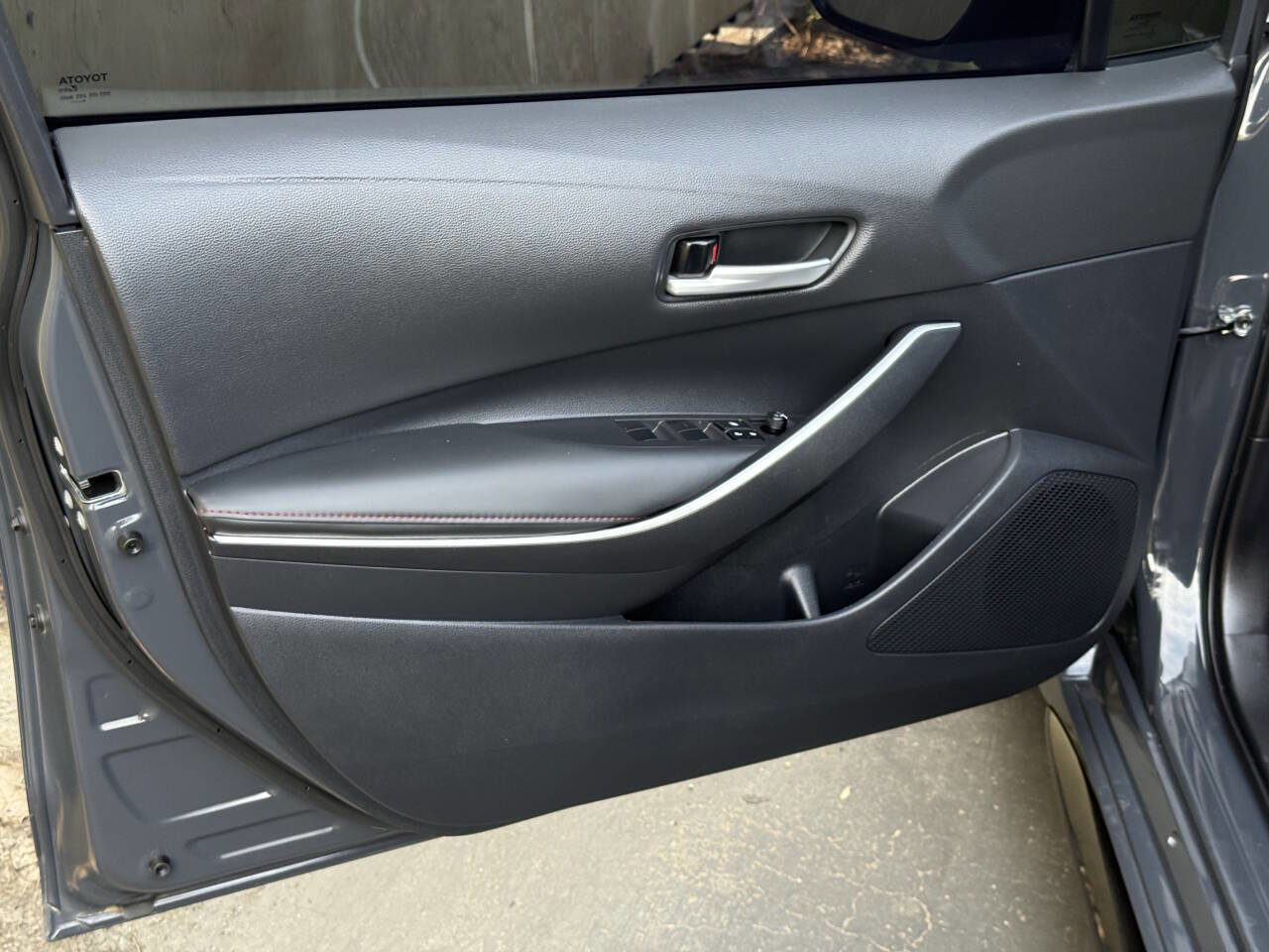 Used 2024 Toyota Corolla SE image 13