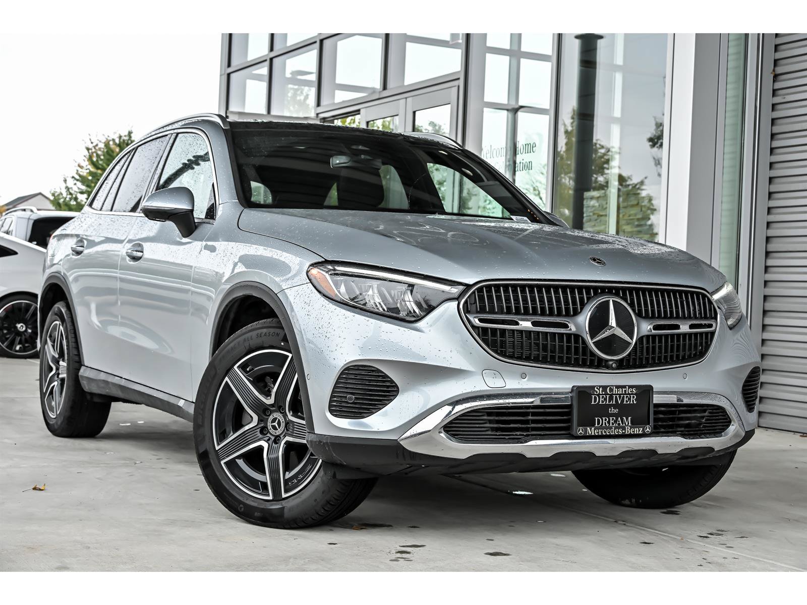 Certified 2026 Mercedes-Benz GLC 300 4MATIC image 1