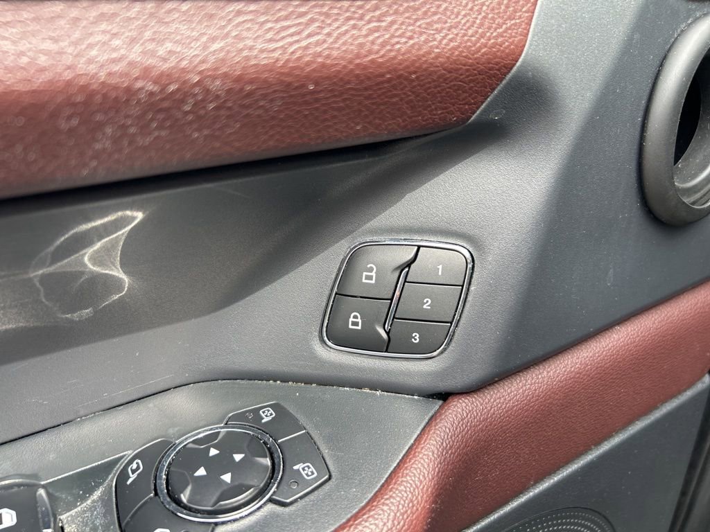 Used 2024 Ford Expedition Max Limited image 15