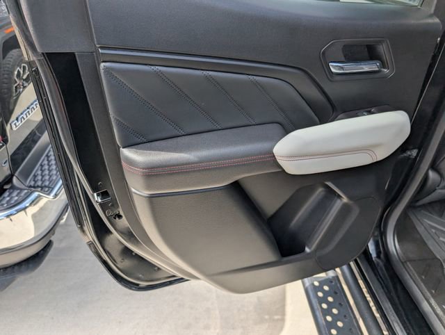 Used 2024 GMC Canyon AT4X image 24