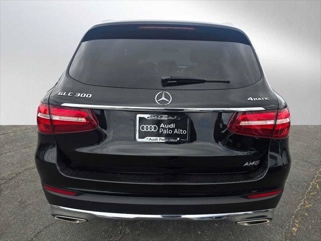 Used 2018 Mercedes-Benz GLC 300 4MATIC image 4