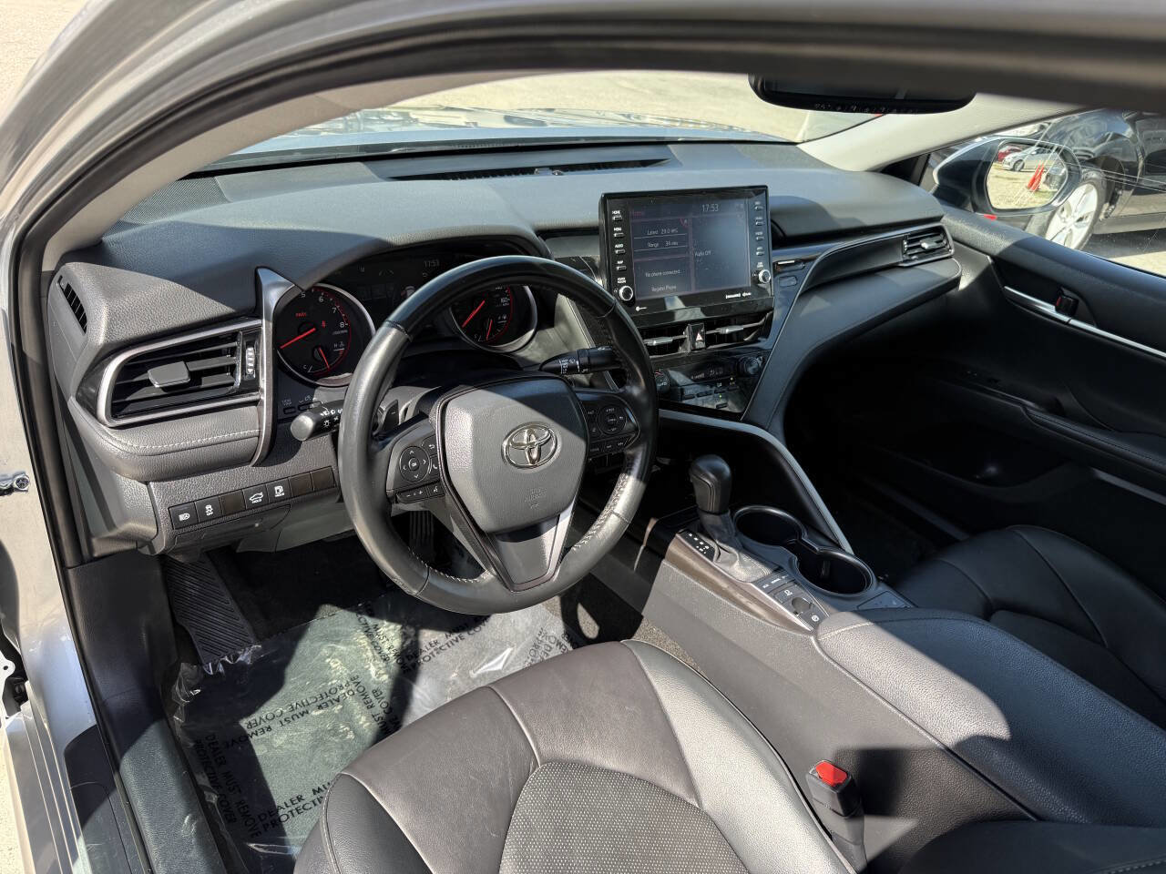 Used 2023 Toyota Camry XSE image 10