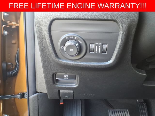 New 2026 Jeep Grand Cherokee Limited w/ Limited Altitude Package AWD/4WD image 16