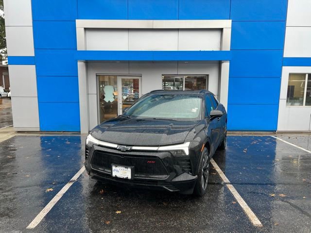 New 2025 Chevrolet Blazer EV RS image 2