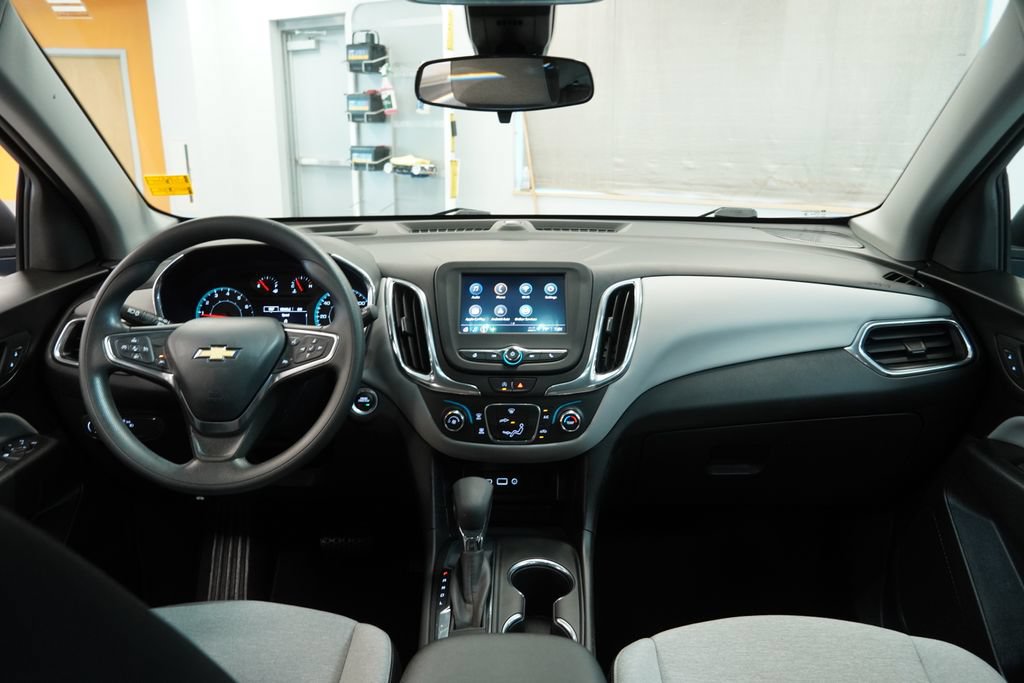 Used 2024 Chevrolet Equinox LS FWD image 18