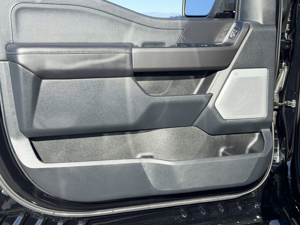 Used 2025 Ford F150 Lariat w/ Equipment Group 502A High AWD/4WD image 16