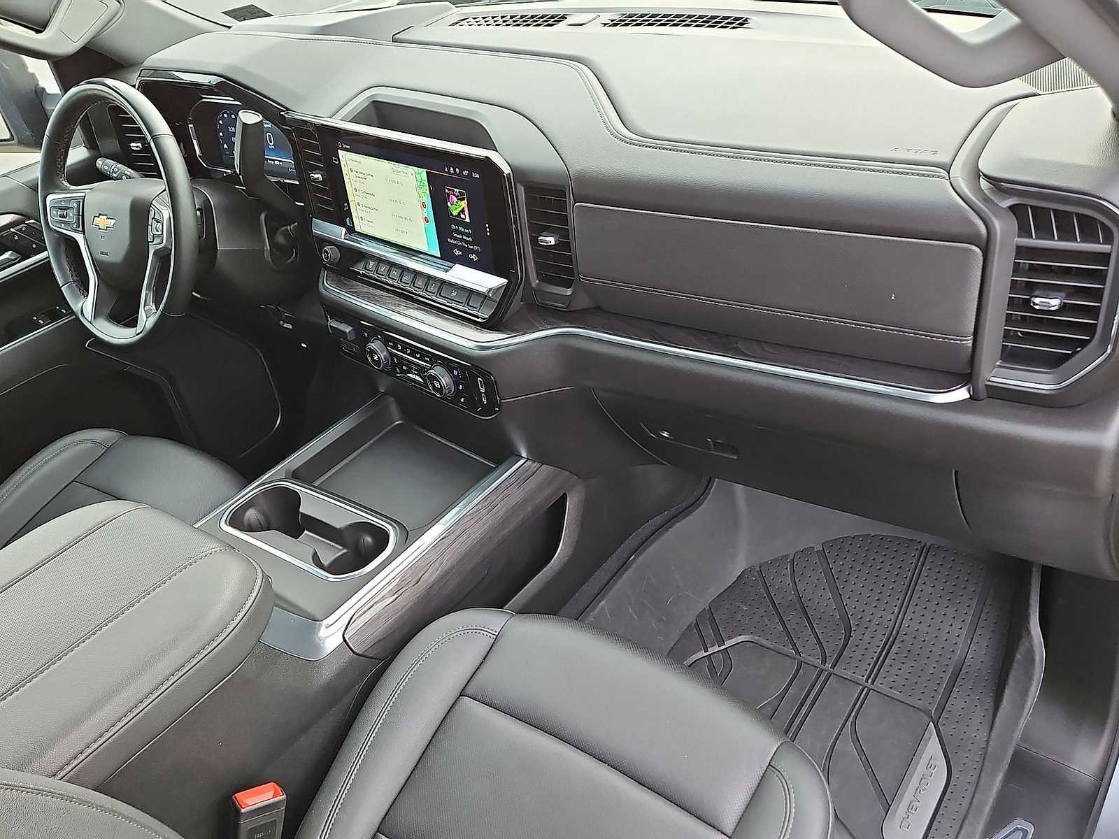 Used 2025 Chevrolet Silverado 3500 LTZ w/ LTZ Plus Package image 36