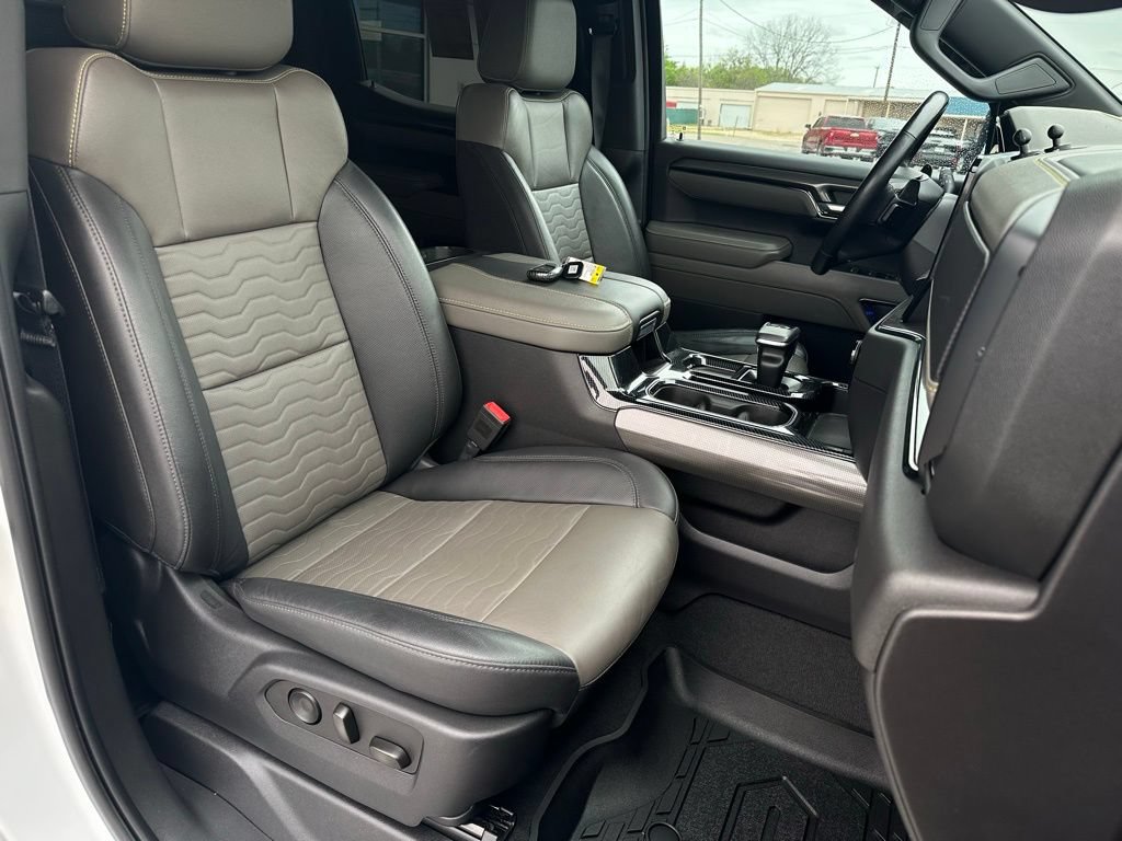 Used 2023 Chevrolet Silverado 1500 ZR2 AWD/4WD image 17