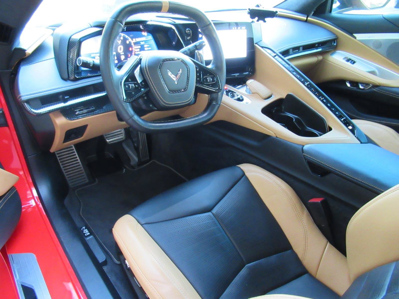 Used 2024 Chevrolet Corvette Stingray Premium Cpe w/ Z51 Performance Package RWD image 13