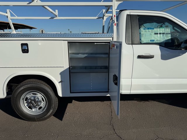 New 2026 Ford F250 XL w/ XL Chrome Package image 7