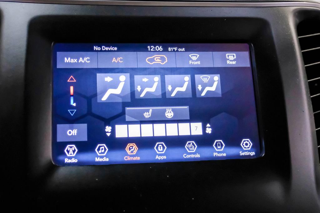 Used 2021 Jeep Cherokee Latitude Lux FWD image 31