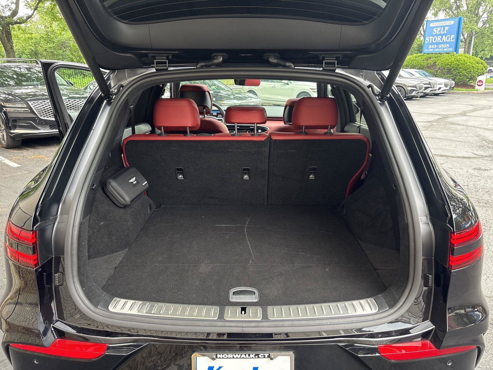 New 2026 Genesis GV70 3.5T Sport Prestige AWD/4WD image 29