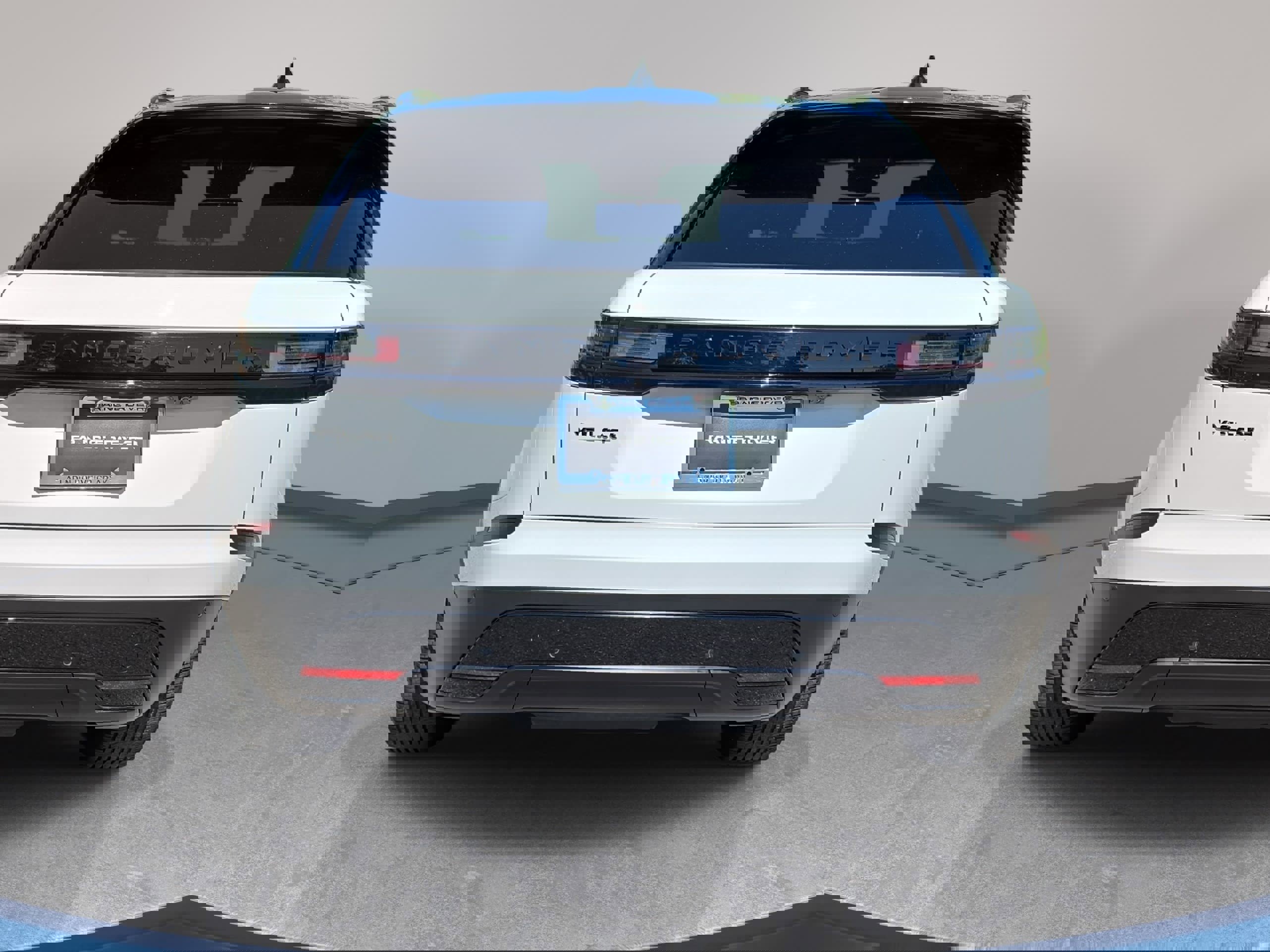 Certified 2025 Land Rover Range Rover Velar S AWD/4WD image 6