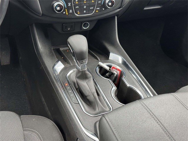 Used 2022 Chevrolet Traverse LT image 20