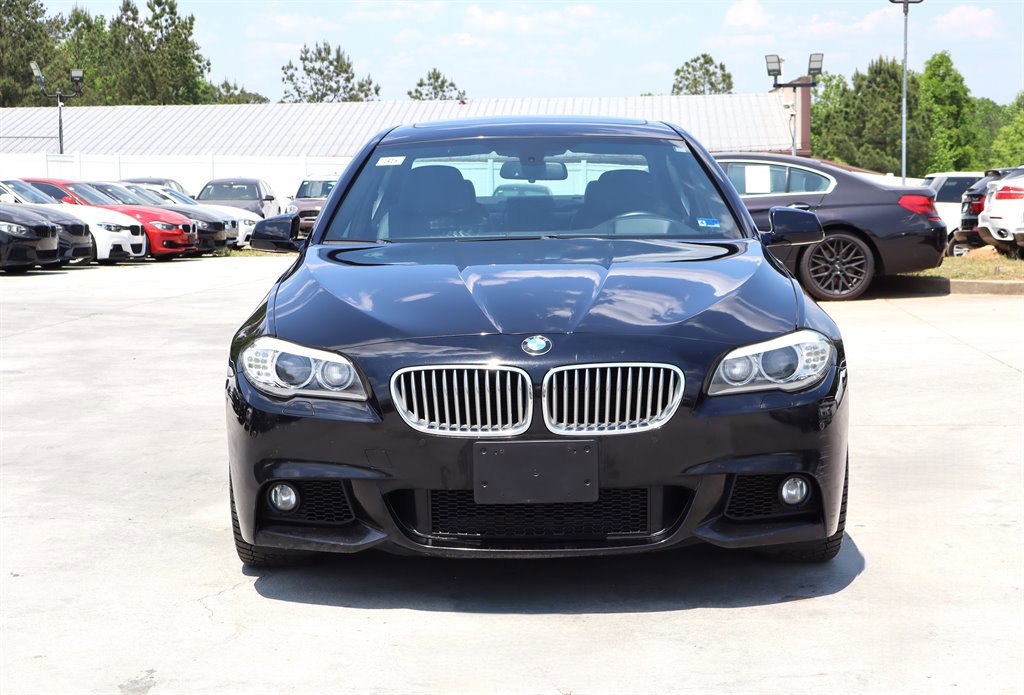 Used 2013 BMW 550i Sedan RWD image 2