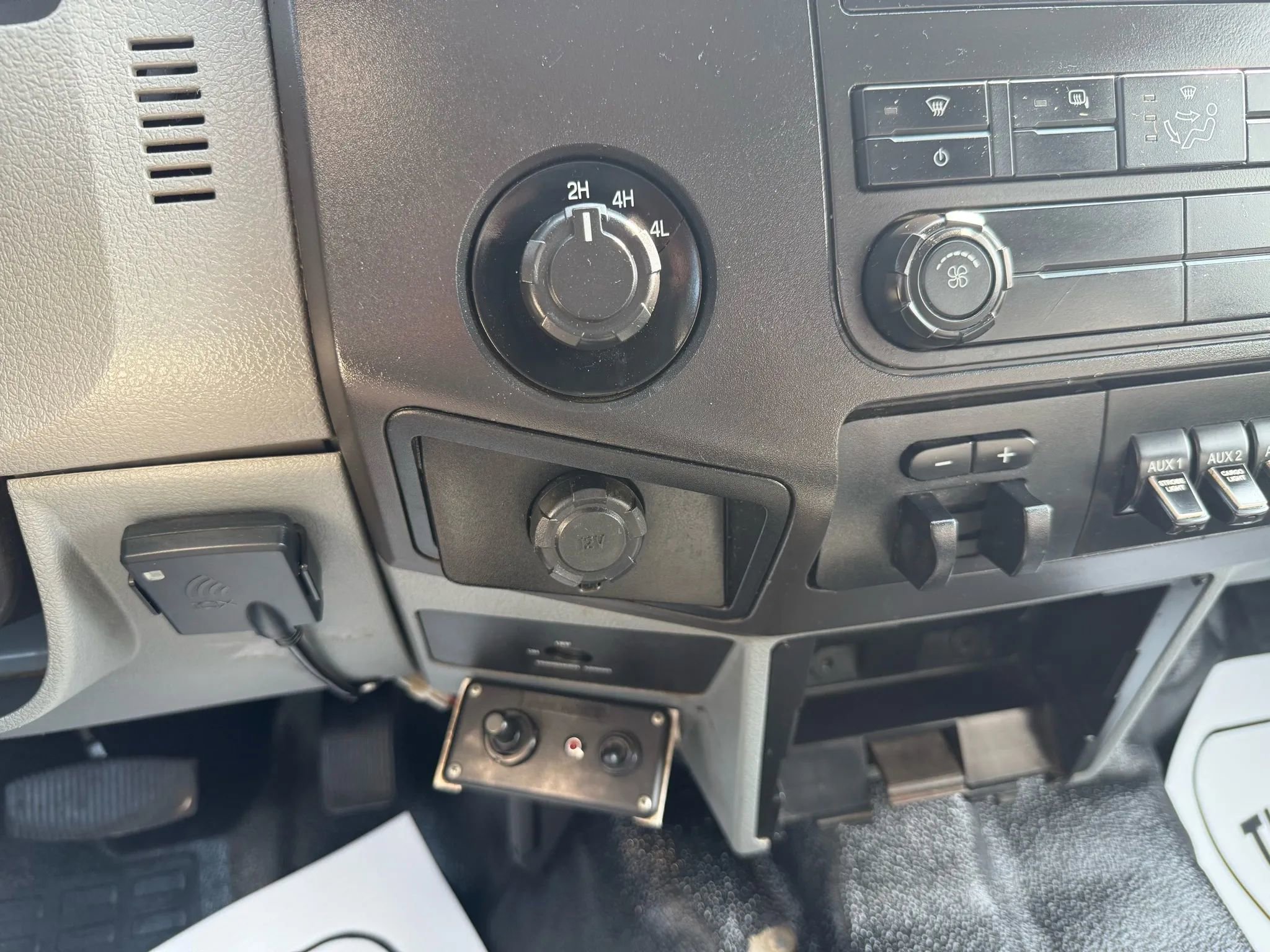 Used 2016 Ford F550 XLT 162  W.B. 4D image 21