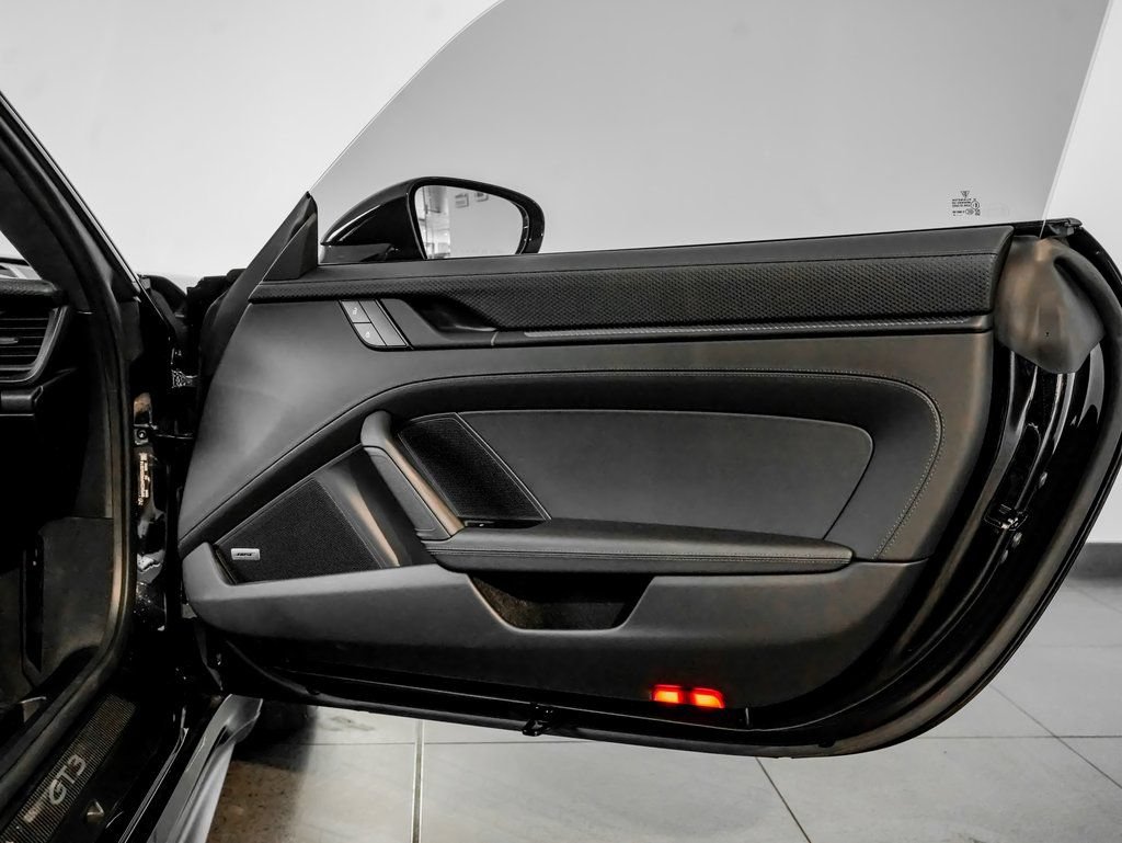 Certified 2024 Porsche 911 GT3 RWD image 21