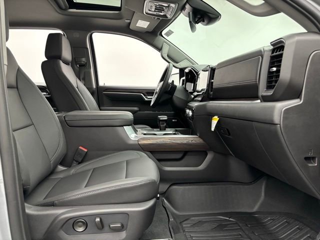 New 2026 GMC Sierra 1500 SLT w/ SLT Premium Package AWD/4WD image 34