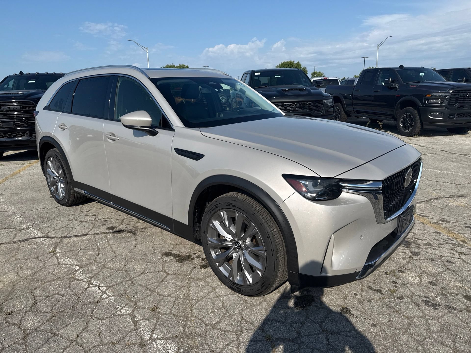 Used 2024 MAZDA CX-90 3.3 Turbo w/ Premium Package AWD/4WD image 4