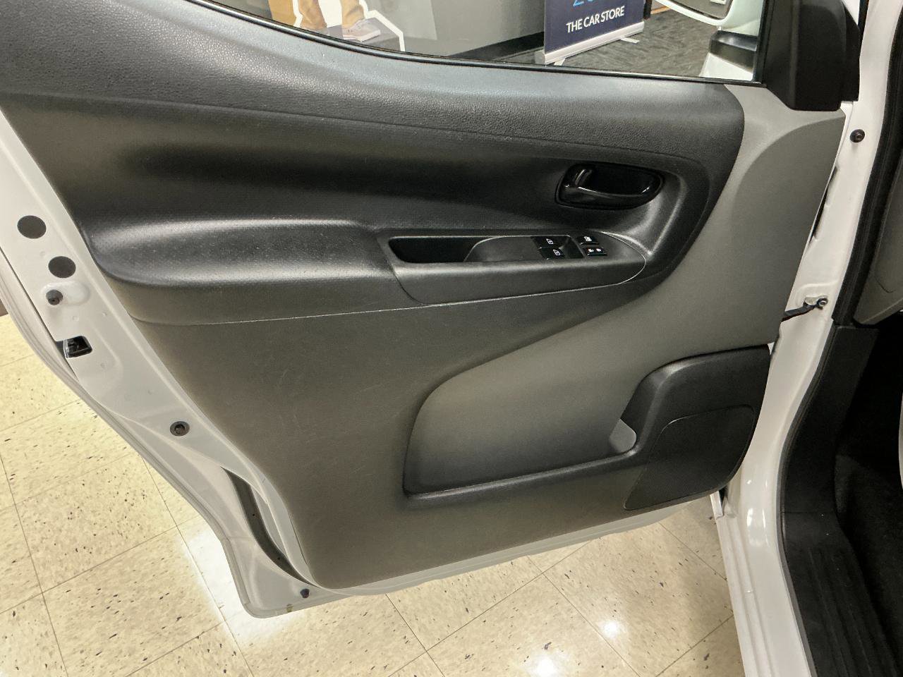 Used 2021 Nissan NV200 SV w/ Back Door Glass Package FWD image 13