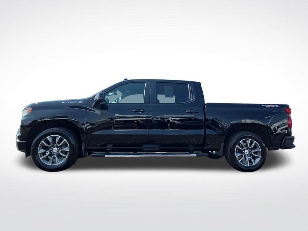 Used 2025 Chevrolet Silverado 1500 RST w/ Convenience Package II AWD/4WD image 16