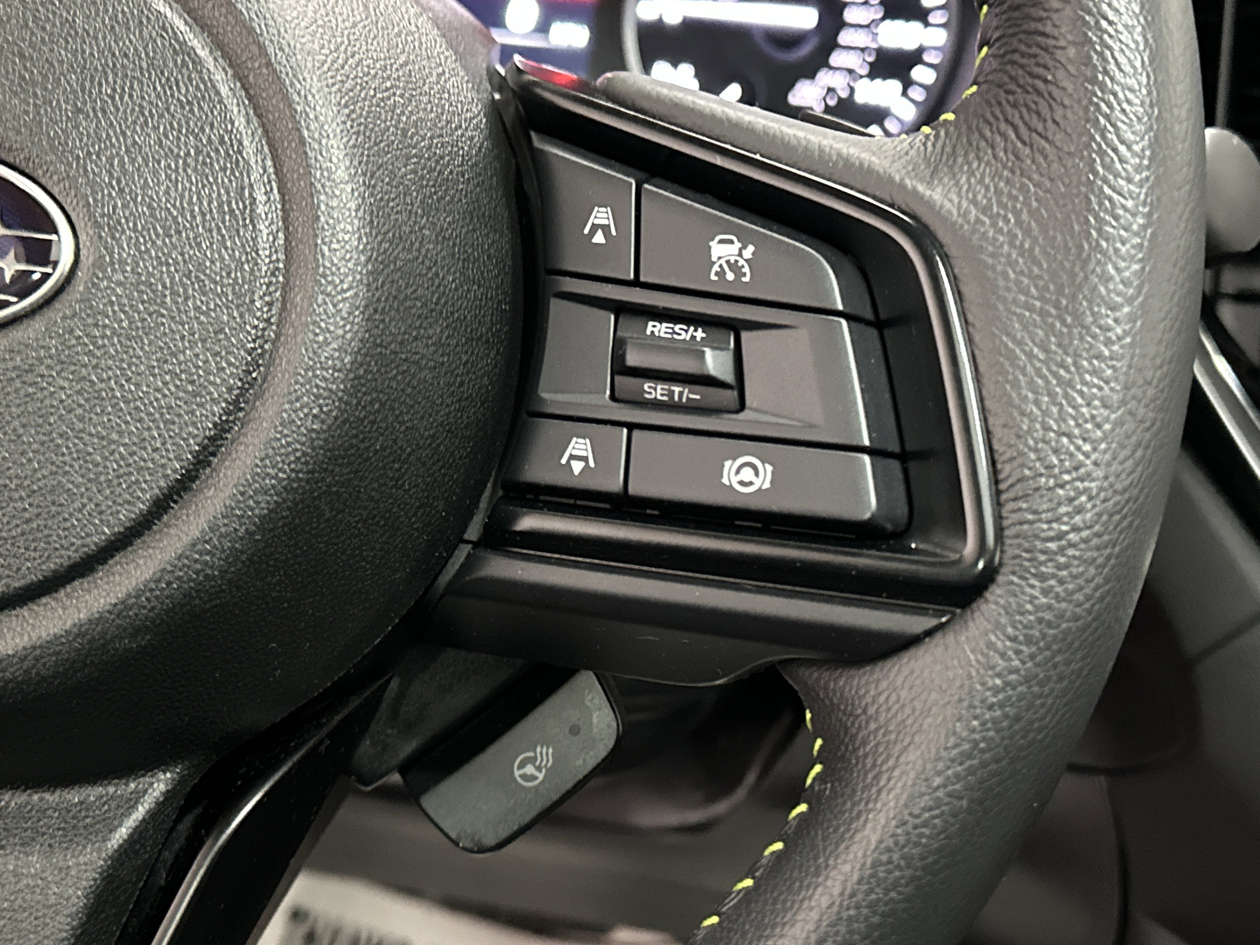 Used 2023 Subaru Ascent Onyx Edition image 30