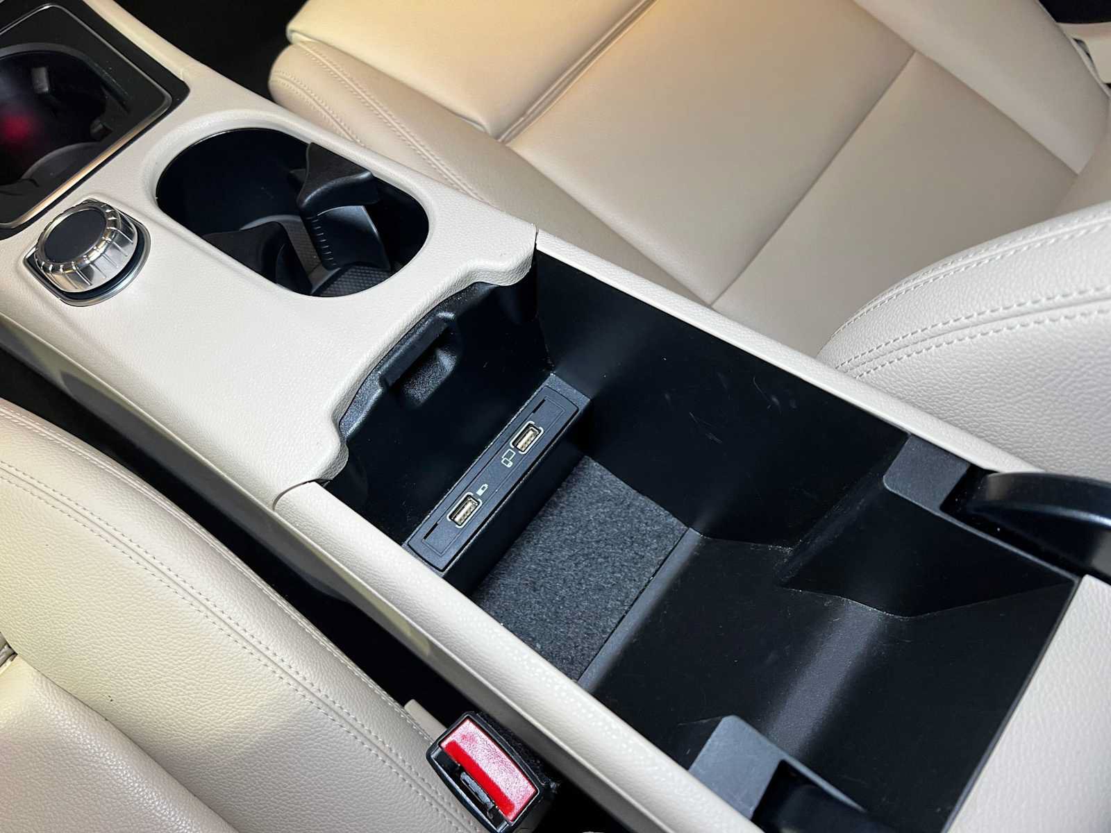 Certified 2019 Mercedes-Benz CLA 250 4MATIC image 32