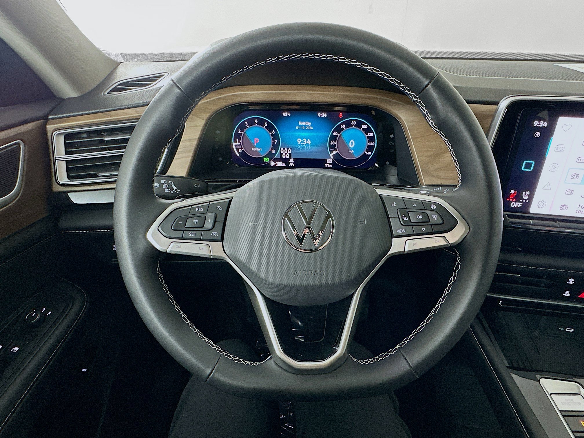 New 2026 Volkswagen Atlas SE AWD/4WD image 11
