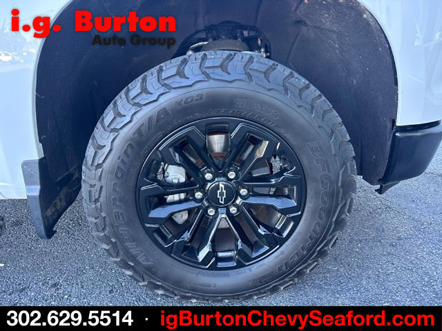 Used 2023 Chevrolet Silverado 1500 W/T w/ WT Value Package AWD/4WD image 7